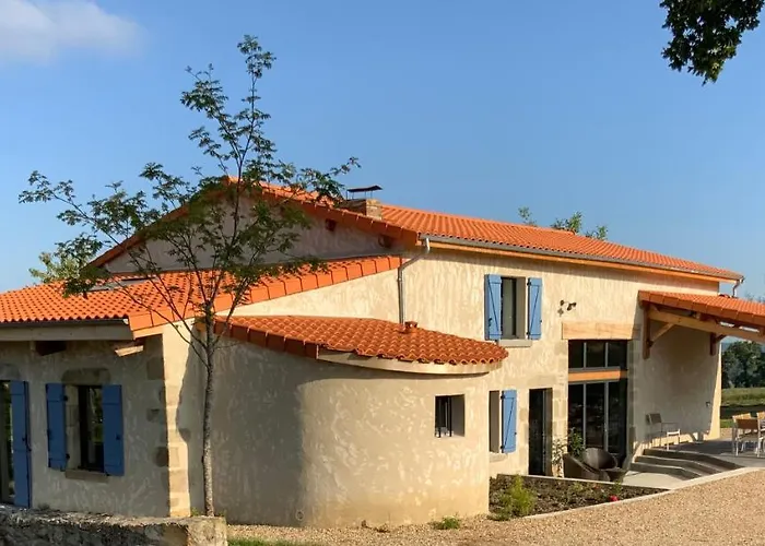 Chez Le Damian 度假居 *