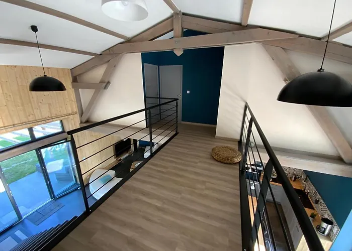 度假居 Chez Le Damian Neuville (Puy-de-Dome)