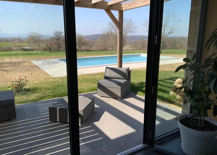 Chez Le Damian 度假居 *